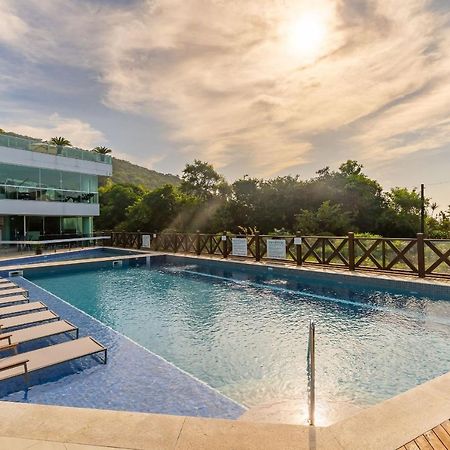 Varandas Do Atlantico - Confortavel Apartamento Em Condo Pe Na Areia بومبينهاس المظهر الخارجي الصورة